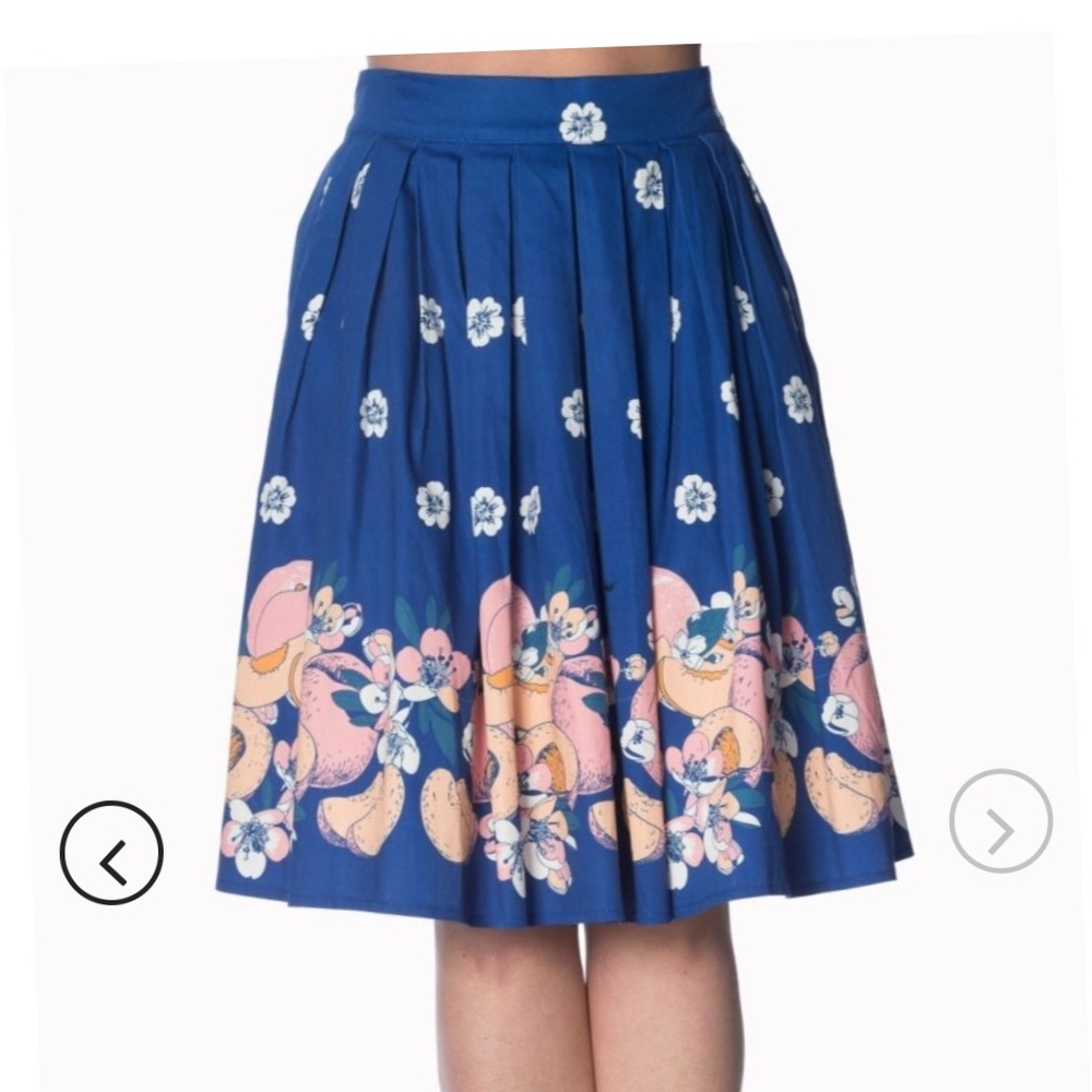 Banned Apparel tuti fruity peach print skirt size XL, EUC